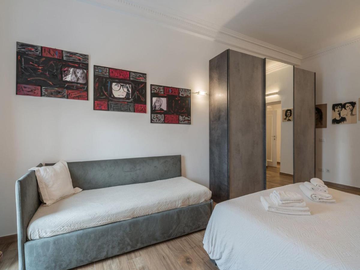 Apartment The Best Rent - Elegant Three-bedroom A Few Steps From Fontana Di Trevi